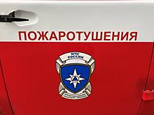 В Курске на проспекте Кулакова сгорел торговый павильон