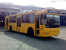 Дзержинский троллейбус вышел на маршрут после капитального ремонта