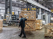 Возведение нового цеха лифтостроительного завода завершили наполовину в Гольянове