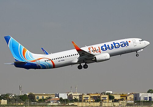 Пассажир с ножом атаковал кабину пилотов рейса FlyDubai