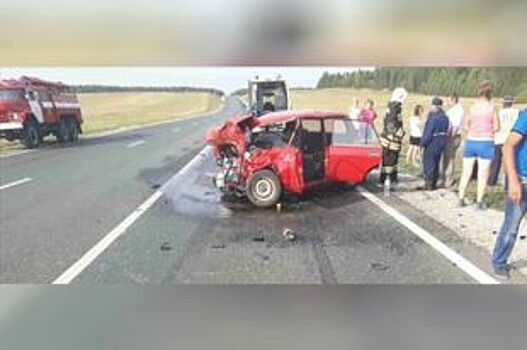 На трассе «М-5» под Ульяновском двое погибли при столкновении двух машин
