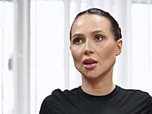 Лерчек захотела получить компенсацию за испорченные при обыске дорогие украшения