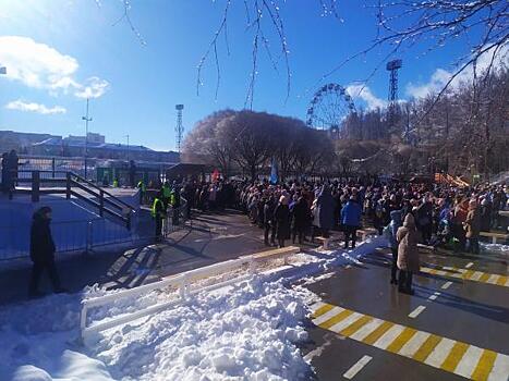 Сотни пермяков пришли на митинг-концерт в честь воссоединения России и Крыма