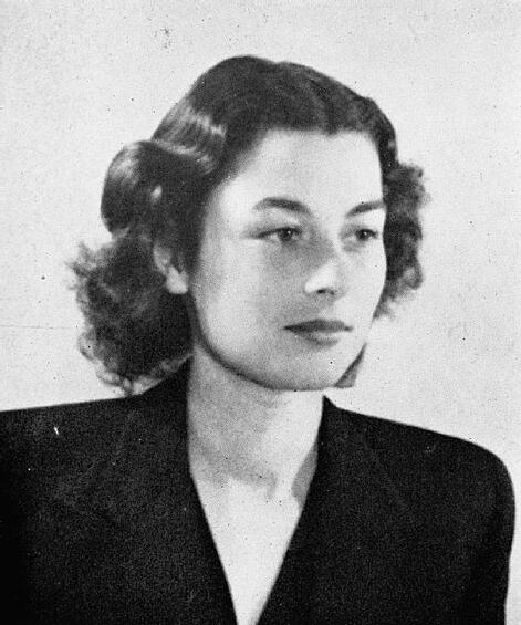 Виолетта Жабо. Стала шпионкой в 23 года, помогала английской разведке в годы Второй мировой войны, работала на территории оккупированной Франции. В 1945 году ее поймали немцы и после продолжительных пыток расстреляли.