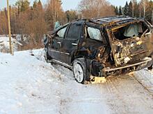 В Кильмезском районе водитель Chevrolet Tahoe улетел в кювет: пострадали 3 человека
