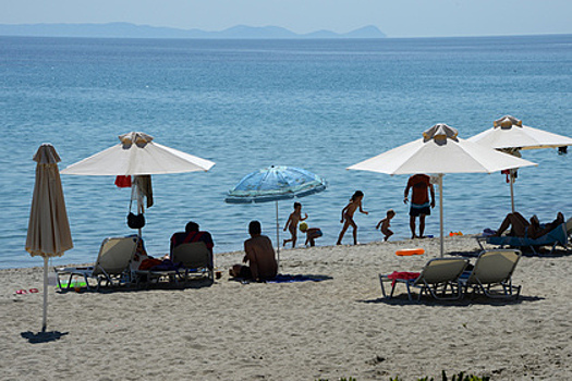 Пляж полуострова Кассандра в Греции