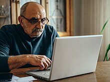 Эксперт Лоикова объяснила, почему пенсионеров выгодно брать на работу