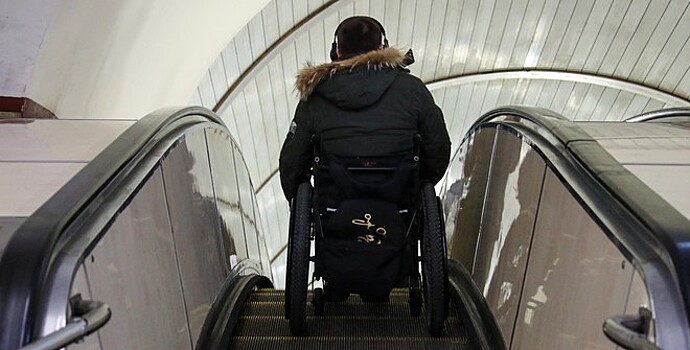 Полиция проверяет задержание инвалида в метро Москвы