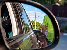 Российские власти пообещали принять меры против роста цен на бензин