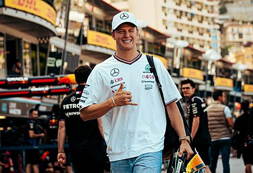 В Sauber ответили на вопрос о подписании Мика Шумахера