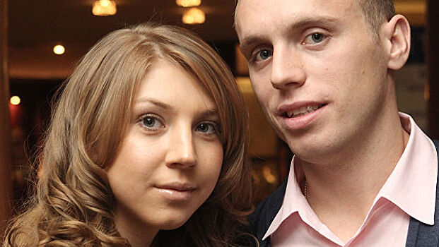 Глушаков развелся с женой