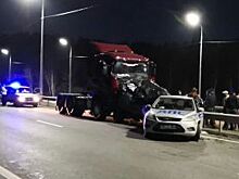 Инспектор ДПС пострадал в аварии на станции Батарейная в Иркутске