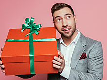 Больше 50 идей: что подарить парню на 23 февраля