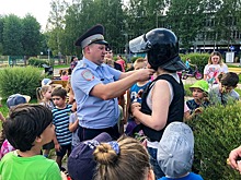 В Астраханской области сотрудники ГИБДД провели профилактические мероприятия для военнослужащих