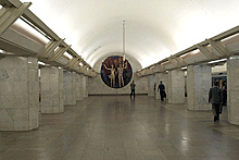 Две станции «серой» ветки метро закрыли на сутки