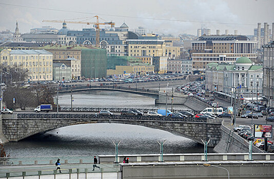 В центре Москвы ограничат движение транспорта 23 февраля
