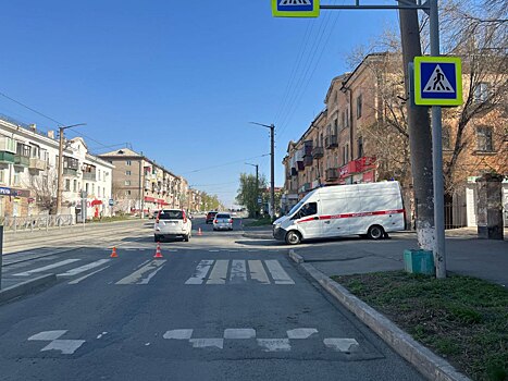 В Новотроицке иномарка сбила пенсионерку на пешеходном переходе