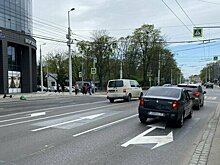 «Проскакивают двое под проклятия других»: калининградцы — о толчее на перекрёстке Гвардейского и Театральной