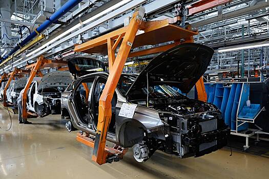 В «АвтоВАЗе» заявили о повышении цен на автомобили Lada