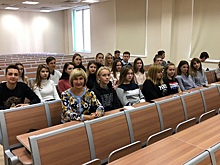 Десятиклассники из школы № 2072 посещают профориентационные мероприятия в Финансовом университете