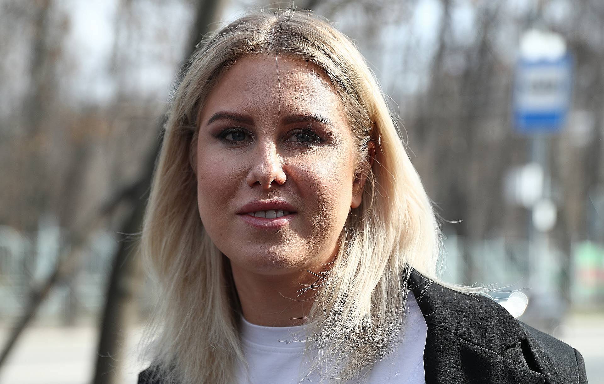 Суд заменил Соболь ограничение свободы на реальный срок в колонии