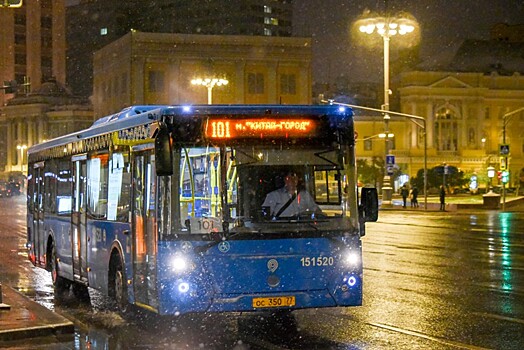 Дополнительные автобусы пустят в час пик в Москве
