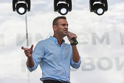 Петиция «Пять шагов для России» Навального набрала 100 тысяч подписей