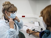 Стало известно, сколько врачей и младшего медперсонала не хватает в Петербурге