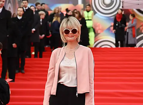 Меньшова рассказала, что отец не поддержал её решение стать режиссёром