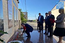 Единороссы Дагестана посетили ветеранов войны в преддверии Дня Победы
