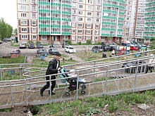 Жители целого микрорайона оказались "заперты" в домах из-за правовой неразберихи
