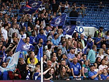 Болельщику «Челси», выбежавшему на поле, запретили посещать стадионы