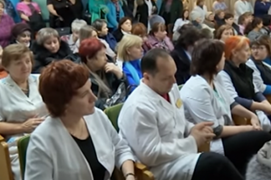 Медикам Сосновоборска Красноярского края не доплатили зарплату