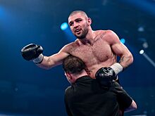 Бой Курбанова с Соро возглавит майский турнир RCC Boxing Promotions