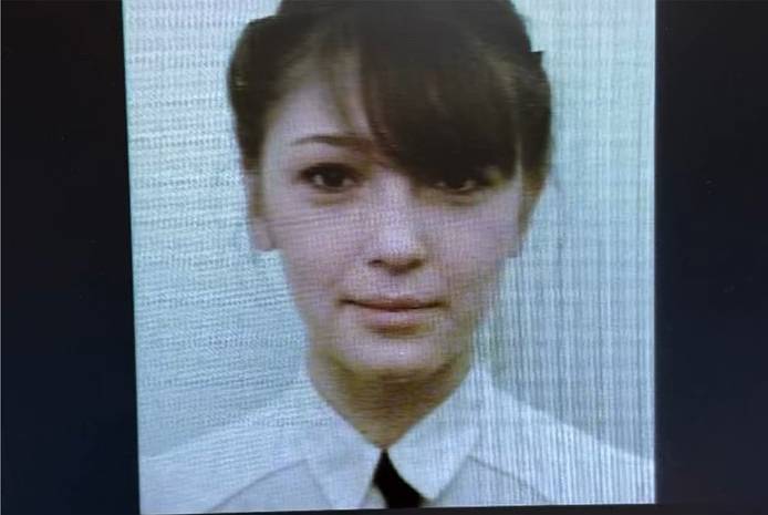 Анастасия Ивлеева показала внешность на фото из читательского билета 2009 года