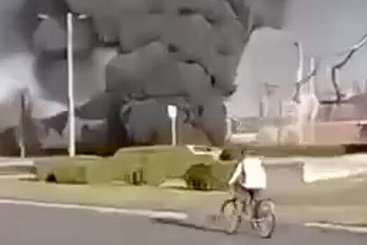 Военкор показал видео с места подрыва авто главы поселка в Херсонской области