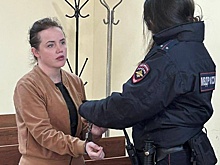 В Екатеринбурге соцработница ограбила пенсионерку, подмешав ей в чай сильное снотворное