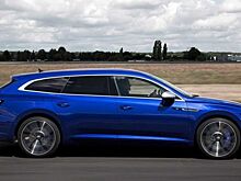 Volkswagen Arteon Shooting Brake R и Golf R заметили на Нюрбургринге