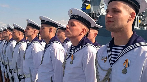 Новейший фрегат ВМФ РФ «Адмирал Горшков» вернулся из кругосветного похода