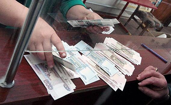 М.Хазин: "Минималка"  в России должна быть 40 тысяч рублей