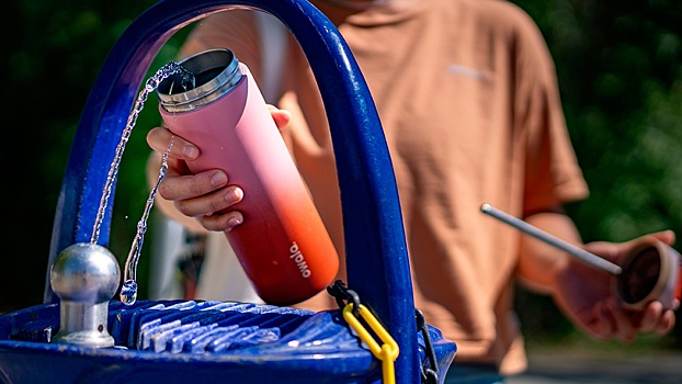 Врач перечислила напитки, которые опасно употреблять в жару