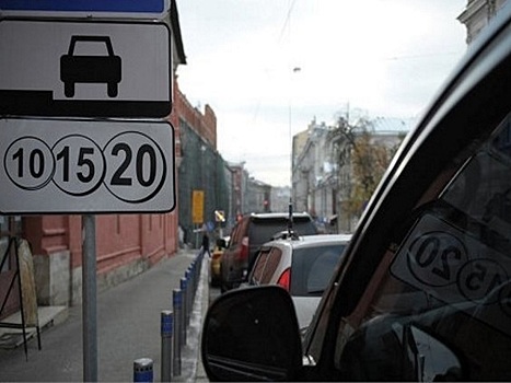 Более 1 тыс. случаев парковки на тротуарах и пешеходных переходах выявили инспекторы МАДИ с начала года