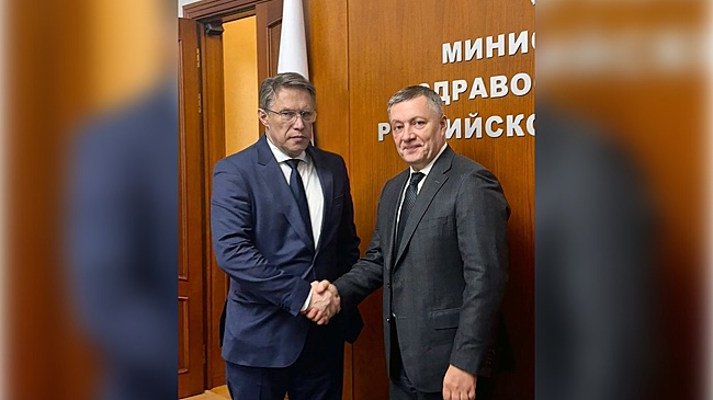 Игорь Кобзев доложил Михаилу Мурашко о строительстве объектов здравоохранения в Иркутской области
