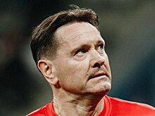 Маньяков сообщил, почему Аленичев уже шестой год не тренирует футбольные клубы