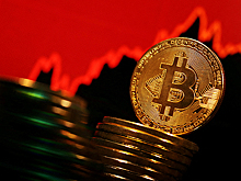 Стоимость биткоина превысила $57 тысяч