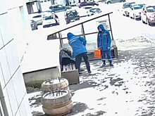 В Твери работник скорой помощи ударил пьяного пациента и попал на видео