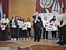 Коркинские студенты ярко и вкусно отметили фестиваль народов России