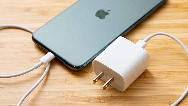 Apple переходит на стандарт USB-C в iPhone