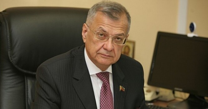 Сенатор Жиряков объяснил отказ от переизбрания в Совфед переходом на другую работу