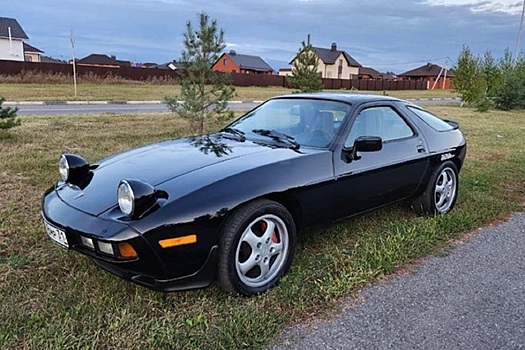 На продажу выставили культовый спорткар Porsche 1980 года